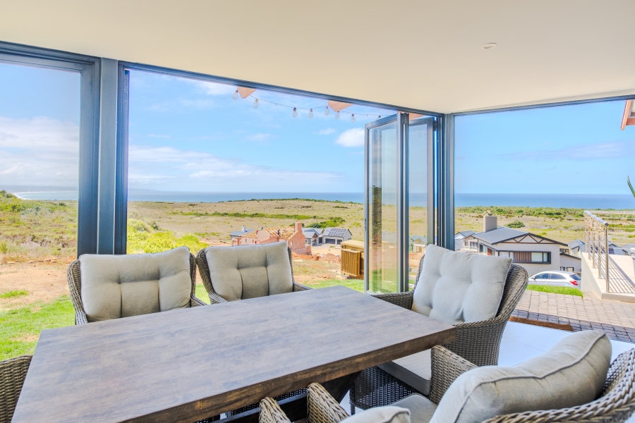 4 Bedroom Property for Sale in Hartland Lifestyle Estate Western Cape